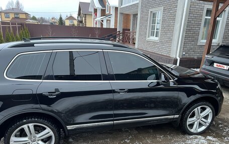 Volkswagen Touareg III, 2011 год, 2 199 999 рублей, 4 фотография