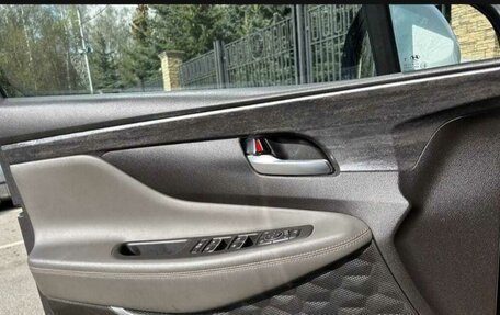 Hyundai Santa Fe IV, 2019 год, 2 499 000 рублей, 5 фотография