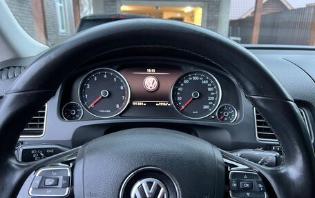 Volkswagen Touareg III, 2011 год, 2 199 999 рублей, 12 фотография