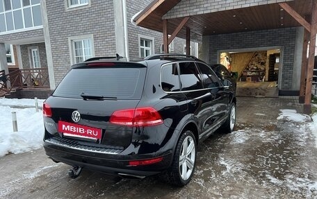 Volkswagen Touareg III, 2011 год, 2 199 999 рублей, 5 фотография