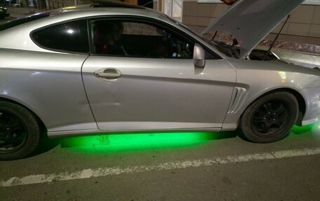 Hyundai Coupe II рестайлинг, 2004 год, 535 000 рублей, 7 фотография