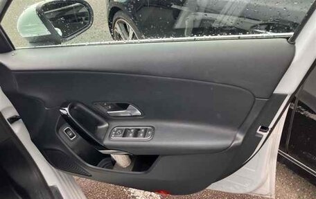 Mercedes-Benz A-Класс, 2021 год, 1 492 000 рублей, 6 фотография