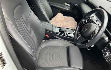 Mercedes-Benz A-Класс, 2021 год, 1 492 000 рублей, 5 фотография