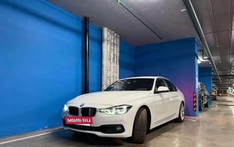 BMW 3 серия, 2015 год, 2 200 000 рублей, 3 фотография