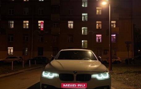 BMW 3 серия, 2015 год, 2 200 000 рублей, 24 фотография