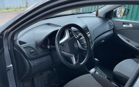 Hyundai Solaris II рестайлинг, 2012 год, 750 000 рублей, 5 фотография