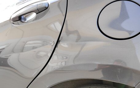 Toyota Vitz, 2016 год, 900 000 рублей, 6 фотография