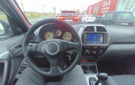 Toyota RAV4, 2002 год, 800 000 рублей, 3 фотография