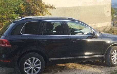 Volkswagen Touareg III, 2012 год, 2 190 000 рублей, 2 фотография