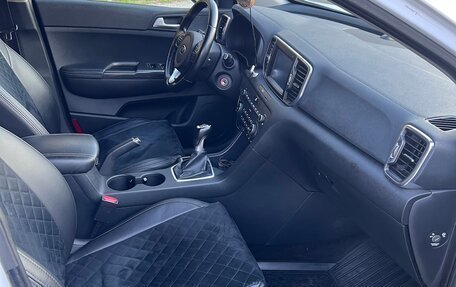 KIA Sportage IV рестайлинг, 2016 год, 1 980 000 рублей, 13 фотография