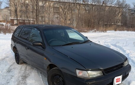 Toyota Caldina, 1999 год, 400 000 рублей, 2 фотография