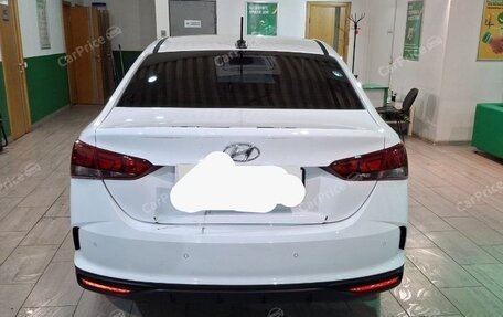 Hyundai Solaris II рестайлинг, 2022 год, 1 200 000 рублей, 4 фотография