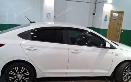 Hyundai Solaris II рестайлинг, 2022 год, 1 200 000 рублей, 3 фотография