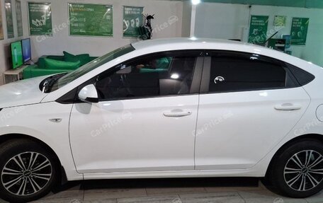 Hyundai Solaris II рестайлинг, 2022 год, 1 200 000 рублей, 7 фотография