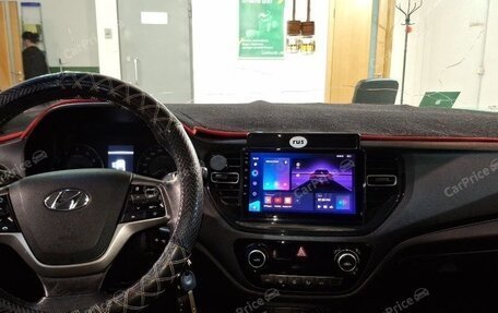 Hyundai Solaris II рестайлинг, 2022 год, 1 200 000 рублей, 13 фотография