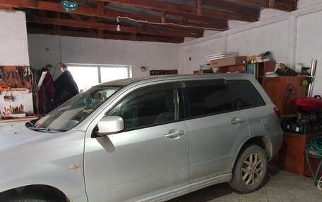 Mitsubishi Airtrek, 2001 год, 400 000 рублей, 1 фотография