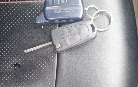 Opel Corsa OPC D рестайлинг 1, 2008 год, 330 000 рублей, 12 фотография