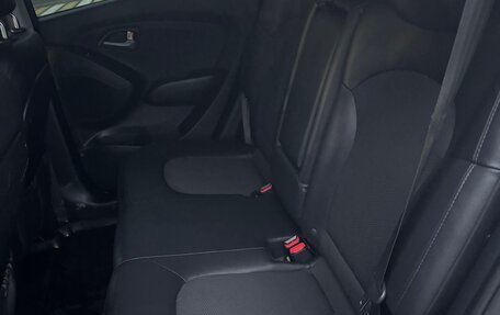 Hyundai ix35 I рестайлинг, 2013 год, 1 305 000 рублей, 24 фотография