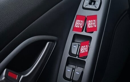 Hyundai ix35 I рестайлинг, 2013 год, 1 305 000 рублей, 17 фотография