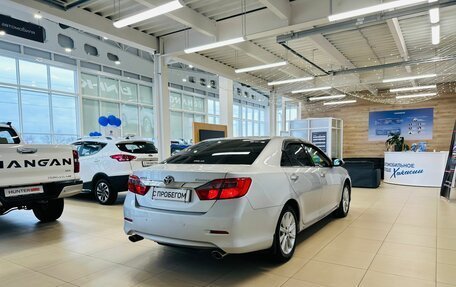 Toyota Camry, 2012 год, 1 699 000 рублей, 6 фотография