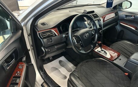 Toyota Camry, 2012 год, 1 699 000 рублей, 10 фотография