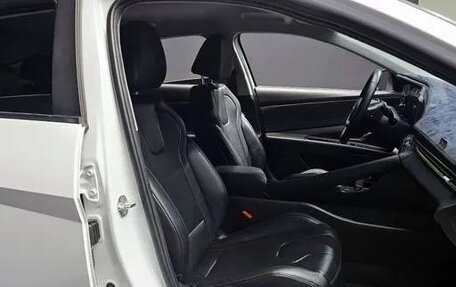 Hyundai Avante, 2022 год, 1 400 000 рублей, 11 фотография