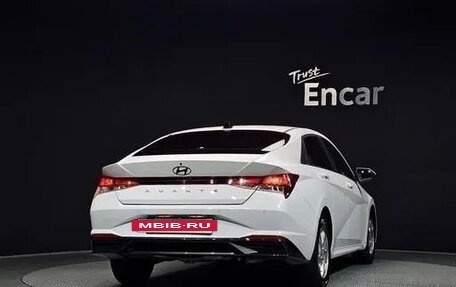 Hyundai Avante, 2022 год, 1 400 000 рублей, 4 фотография