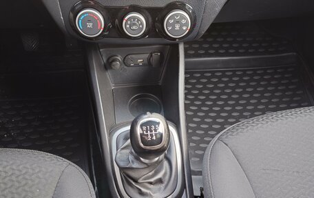 KIA Rio III рестайлинг, 2016 год, 990 000 рублей, 10 фотография