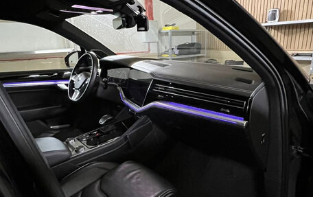 Volkswagen Touareg III, 2019 год, 5 500 000 рублей, 9 фотография