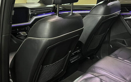 Volkswagen Touareg III, 2019 год, 5 500 000 рублей, 12 фотография