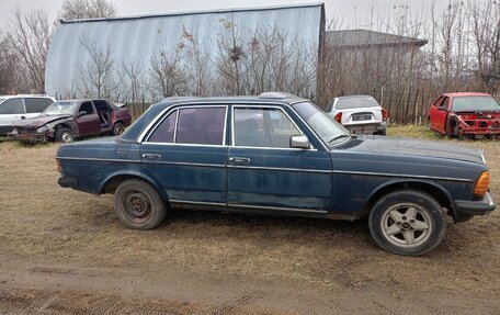 Mercedes-Benz W123, 1984 год, 80 000 рублей, 8 фотография