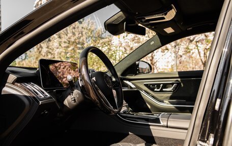 Mercedes-Benz S-Класс, 2021 год, 15 990 000 рублей, 22 фотография