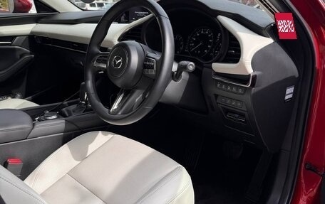 Mazda 3, 2020 год, 2 100 000 рублей, 14 фотография