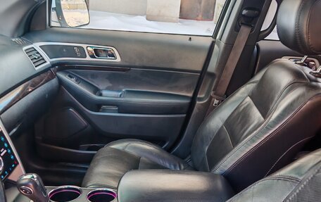 Ford Explorer VI, 2013 год, 2 099 000 рублей, 10 фотография