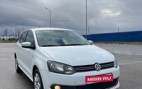 Volkswagen Polo VI (EU Market), 2015 год, 880 000 рублей, 13 фотография