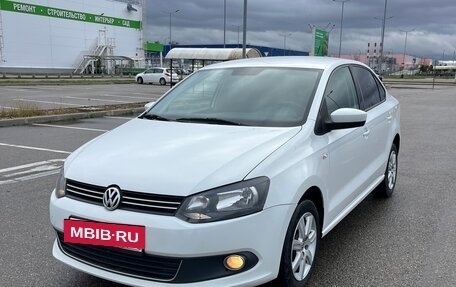 Volkswagen Polo VI (EU Market), 2015 год, 880 000 рублей, 4 фотография