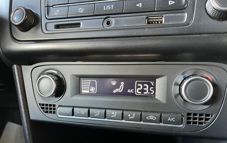 Volkswagen Polo VI (EU Market), 2015 год, 880 000 рублей, 25 фотография