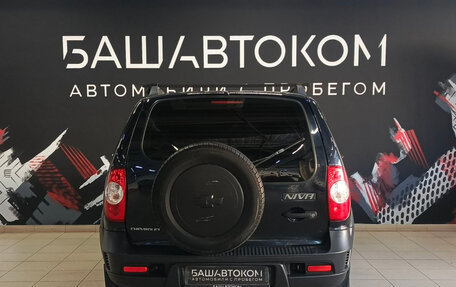 Chevrolet Niva I рестайлинг, 2011 год, 370 000 рублей, 5 фотография