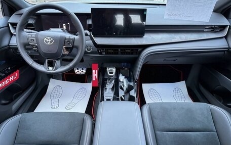 Toyota Camry, 2025 год, 4 500 000 рублей, 14 фотография