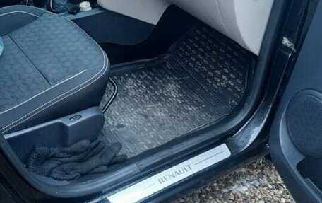 Renault Logan II, 2016 год, 680 000 рублей, 5 фотография