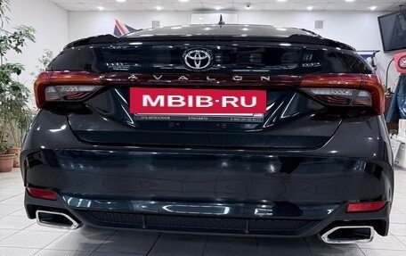 Toyota Avalon, 2022 год, 3 550 000 рублей, 5 фотография