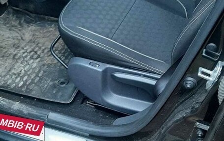 Renault Logan II, 2016 год, 680 000 рублей, 6 фотография