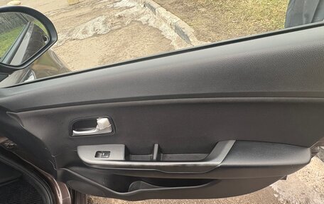 KIA Rio III рестайлинг, 2015 год, 1 000 000 рублей, 12 фотография