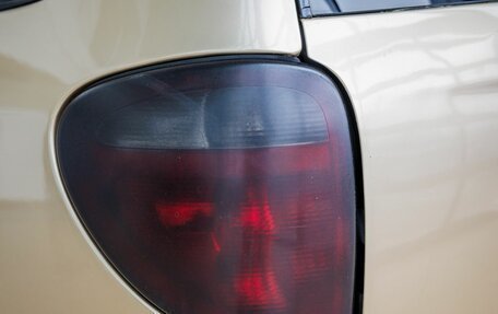 Chrysler Town & Country IV, 2001 год, 700 000 рублей, 13 фотография