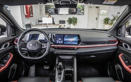 Geely Coolray I, 2023 год, 2 149 000 рублей, 28 фотография