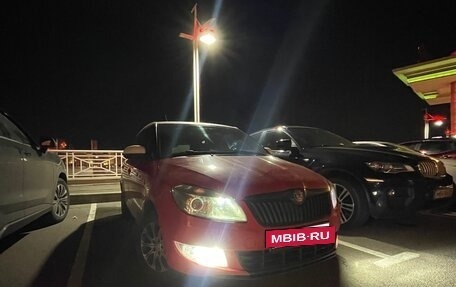 Skoda Fabia II, 2011 год, 490 000 рублей, 2 фотография