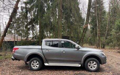 Mitsubishi L200 IV рестайлинг, 2017 год, 2 300 000 рублей, 5 фотография