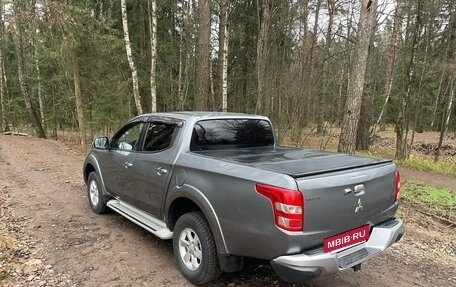 Mitsubishi L200 IV рестайлинг, 2017 год, 2 300 000 рублей, 7 фотография