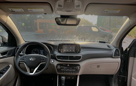 Hyundai Tucson III, 2019 год, 2 420 000 рублей, 8 фотография