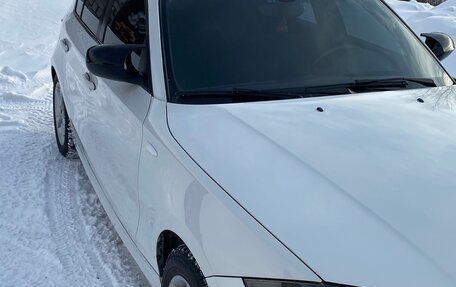 BMW 1 серия, 2010 год, 950 000 рублей, 6 фотография